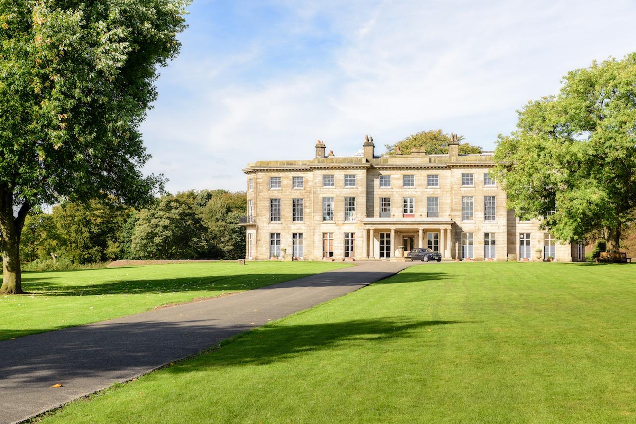 Haigh Hall Hotel Wigan Exterior foto
